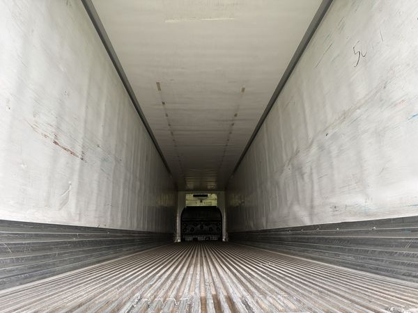 2012 Utility 3000R Reefer Trailer- Carrier X2 2100
