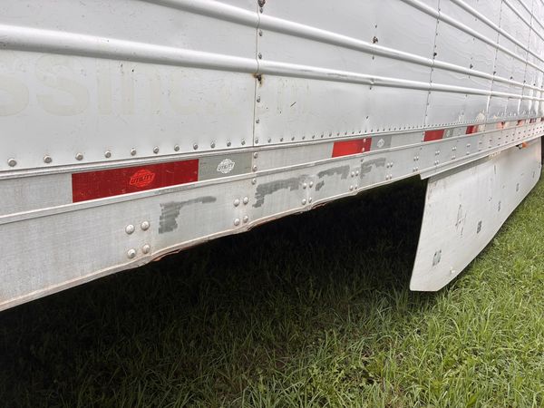 2012 Utility 3000R Reefer Trailer- Carrier X2 2100
