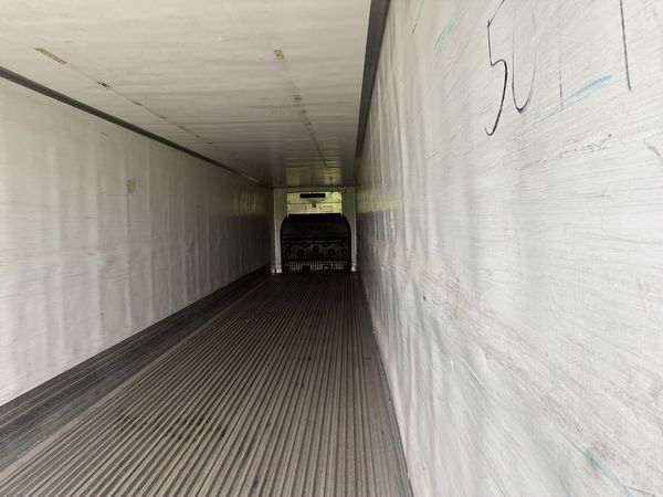 2012 Utility 3000R Reefer Trailer- Carrier X2 2100