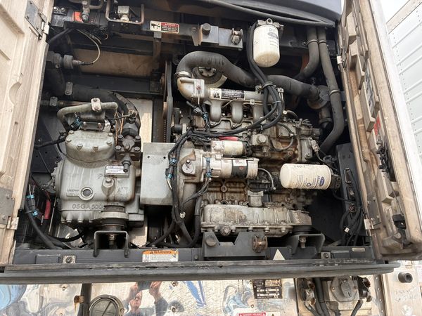 2012 Utility 3000R Reefer Trailer- Carrier X2 2100