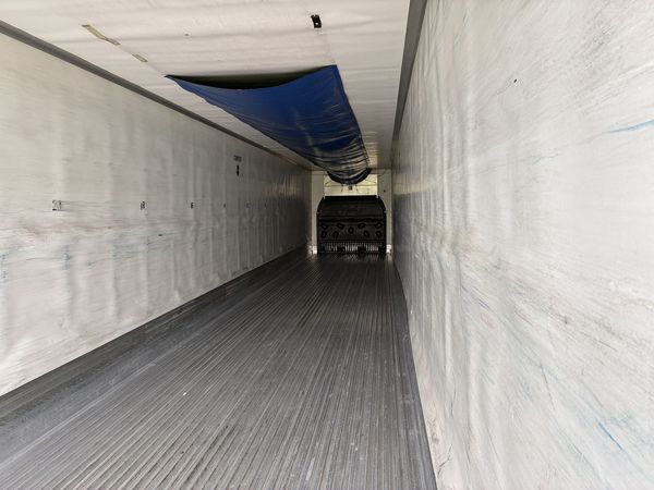 2012 Utility 3000R Reefer Trailer- Carrier X2 2100