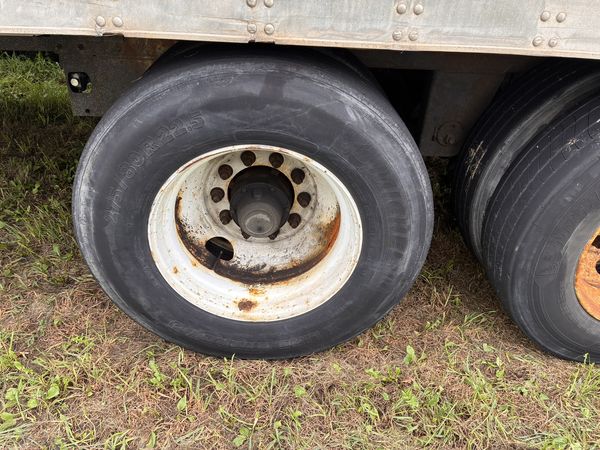 2012 Utility 3000R Reefer Trailer- Carrier X2 2100