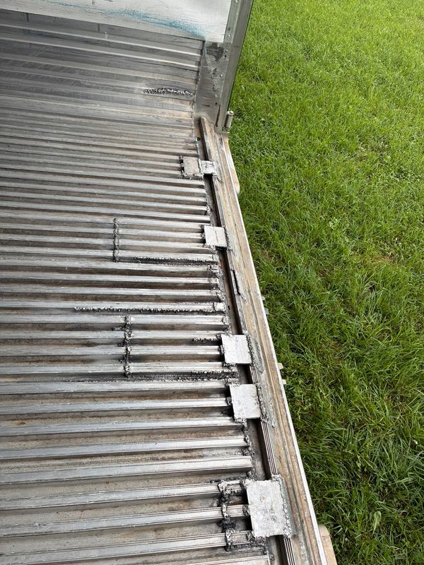 2012 Utility 3000R Reefer Trailer- Carrier X2 2100