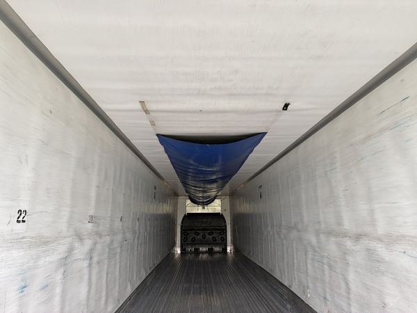 2012 Utility 3000R Reefer Trailer- Carrier X2 2100