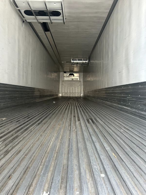 2017 Utility 3000R Multi Temp Reefer Trailer – Thermo King Precedent S-600