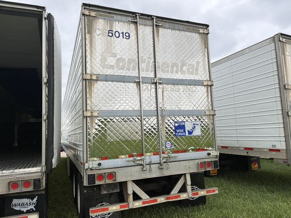 2012 Utility 3000R Reefer Trailer- Carrier X2 2100