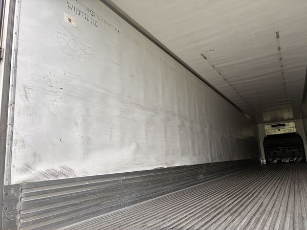 2012 Utility 3000R Reefer Trailer- Carrier X2 2100