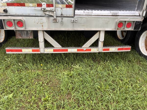 2012 Utility 3000R Reefer Trailer- Carrier X2 2100