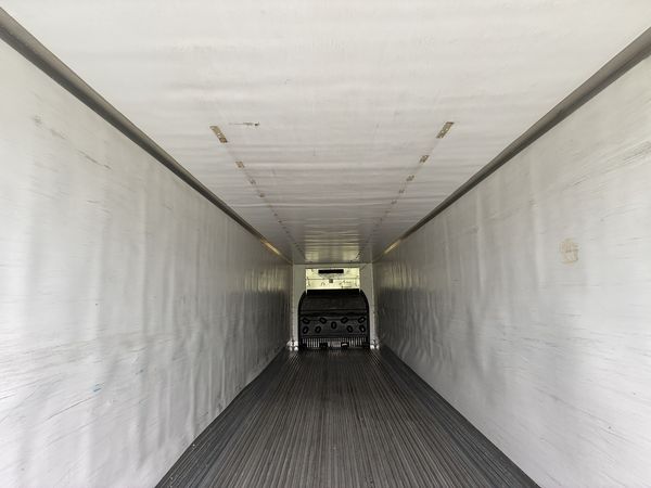 2012 Utility 3000R Reefer Trailer- Carrier X2 2100