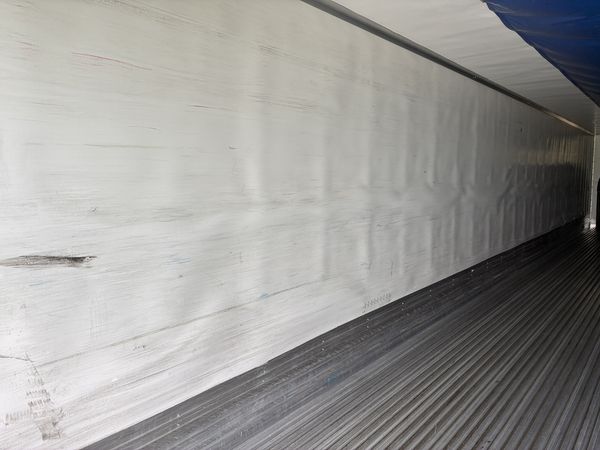2012 Utility 3000R Reefer Trailer- Thermo King SB230