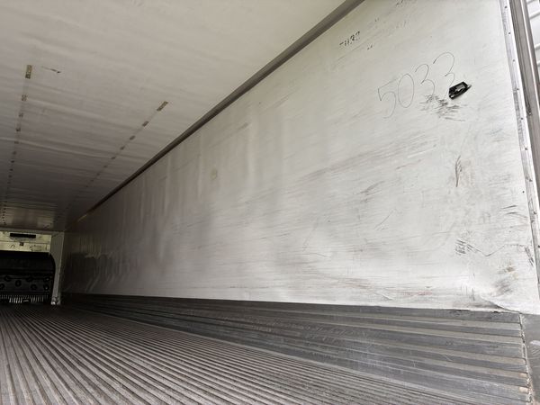 2012 Utility 3000R Reefer Trailer- Carrier X2 2100