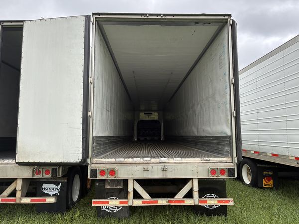 2012 Utility 3000R Reefer Trailer- Carrier X2 2100